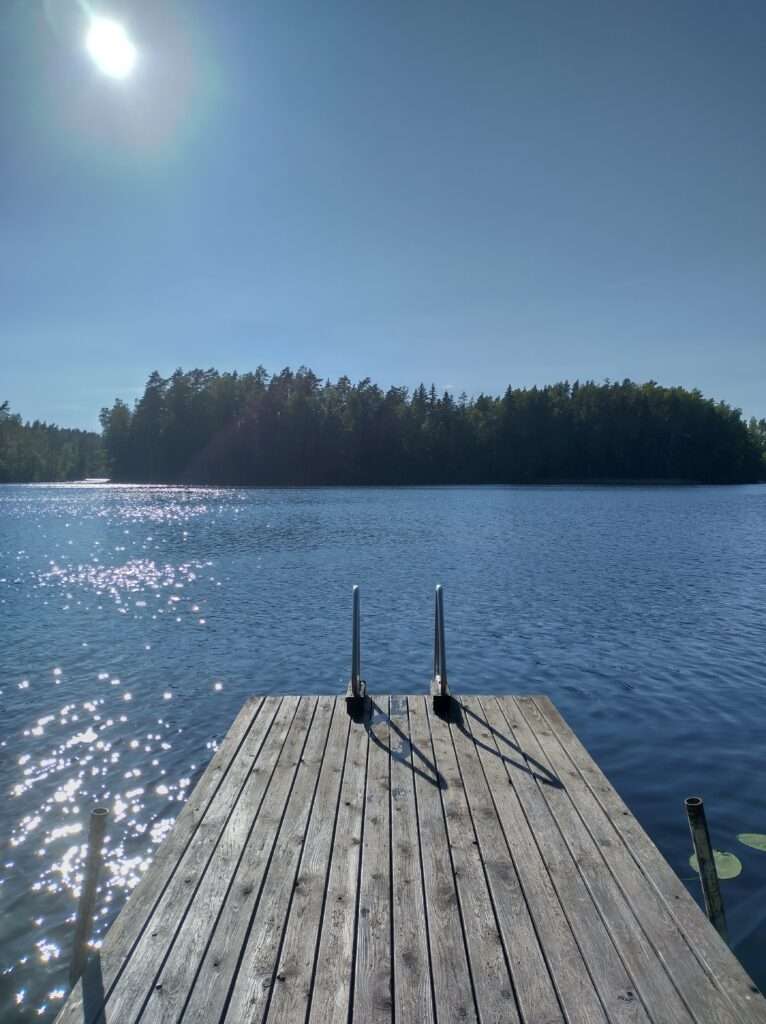 Laituri kesa